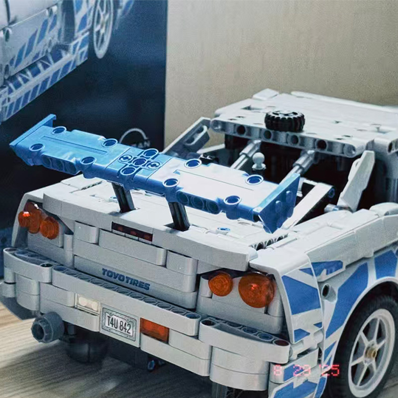 Launch Detailed Replica Nissan - مراجعة Event Launch Party وسعره
