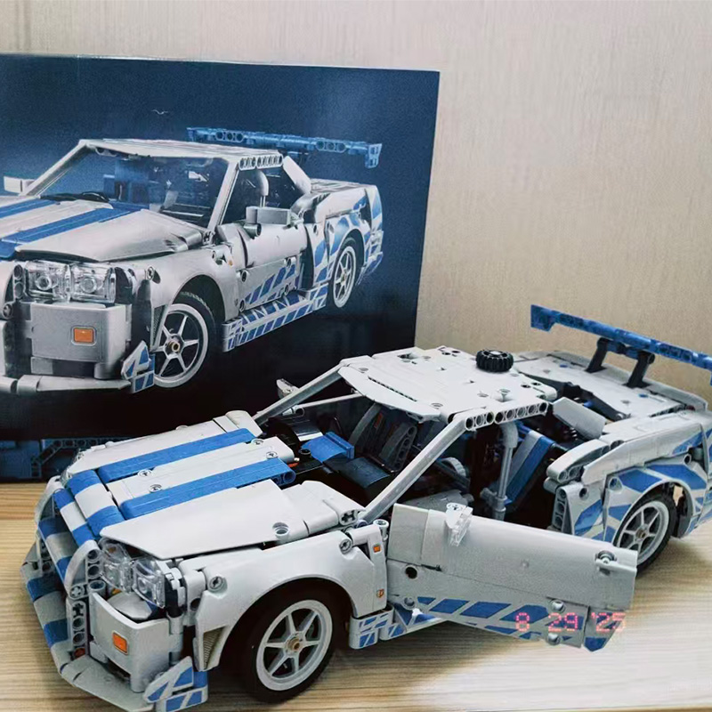Launch Detailed Replica Nissan - مراجعة Event Launch Party وسعره