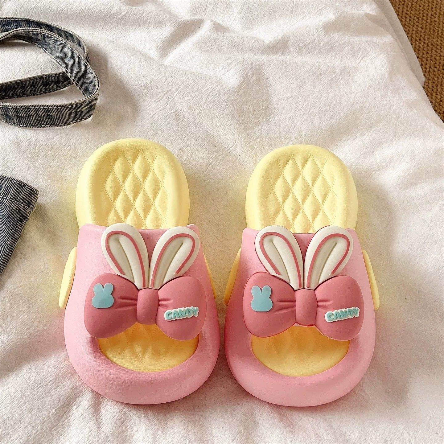 Cute Bow Rabbit Ear Platform S - مراجعة Cotton Candy Cone وسعره