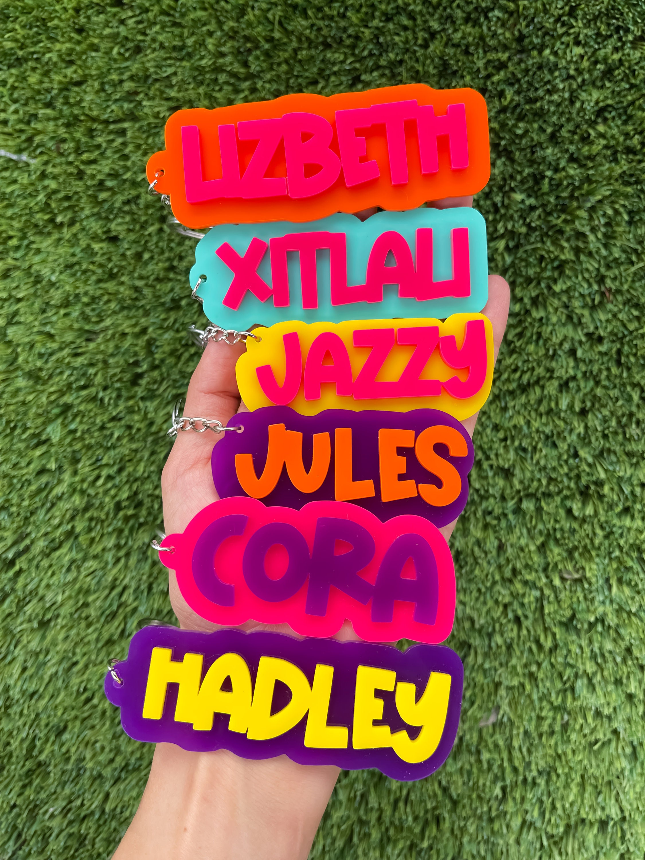 Customized Keyring with Name o - مراجعة Event Suppliers وسعره
