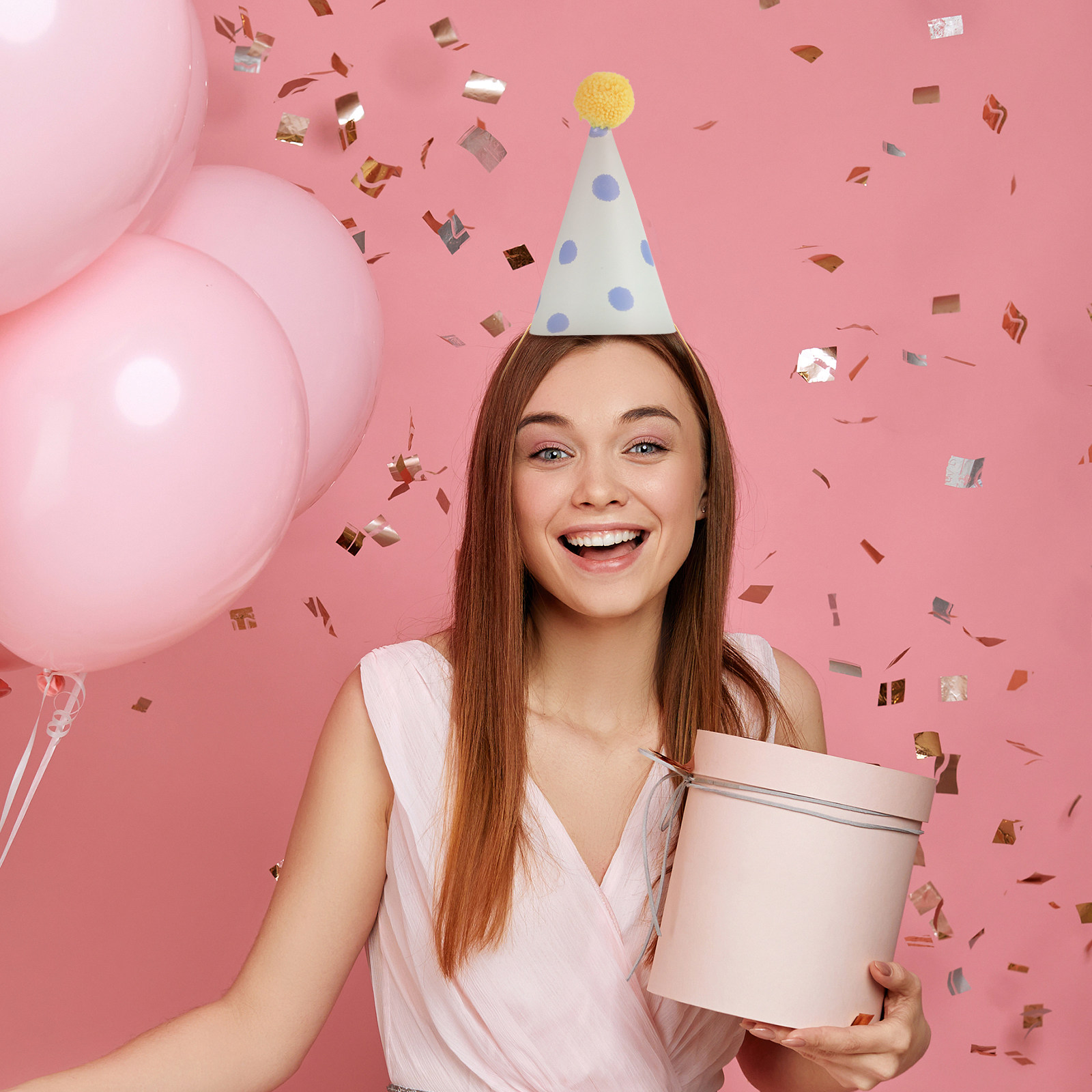 14Pcs Paper Birthday Hats for  - مراجعة Party Hat Cone وسعره