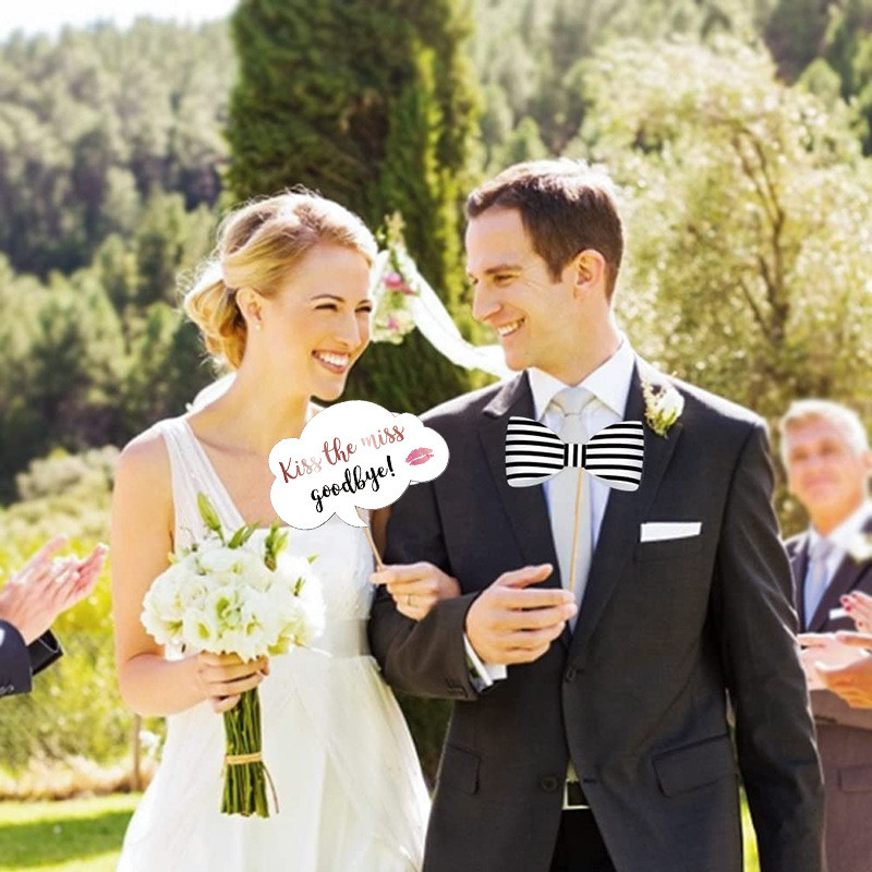 Bride To Be Photo Booth Props  - مراجعة Photo Booth Frame وسعره