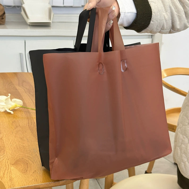 Matte Handbag Clothing Store C - مراجعة Event Party Shop وسعره