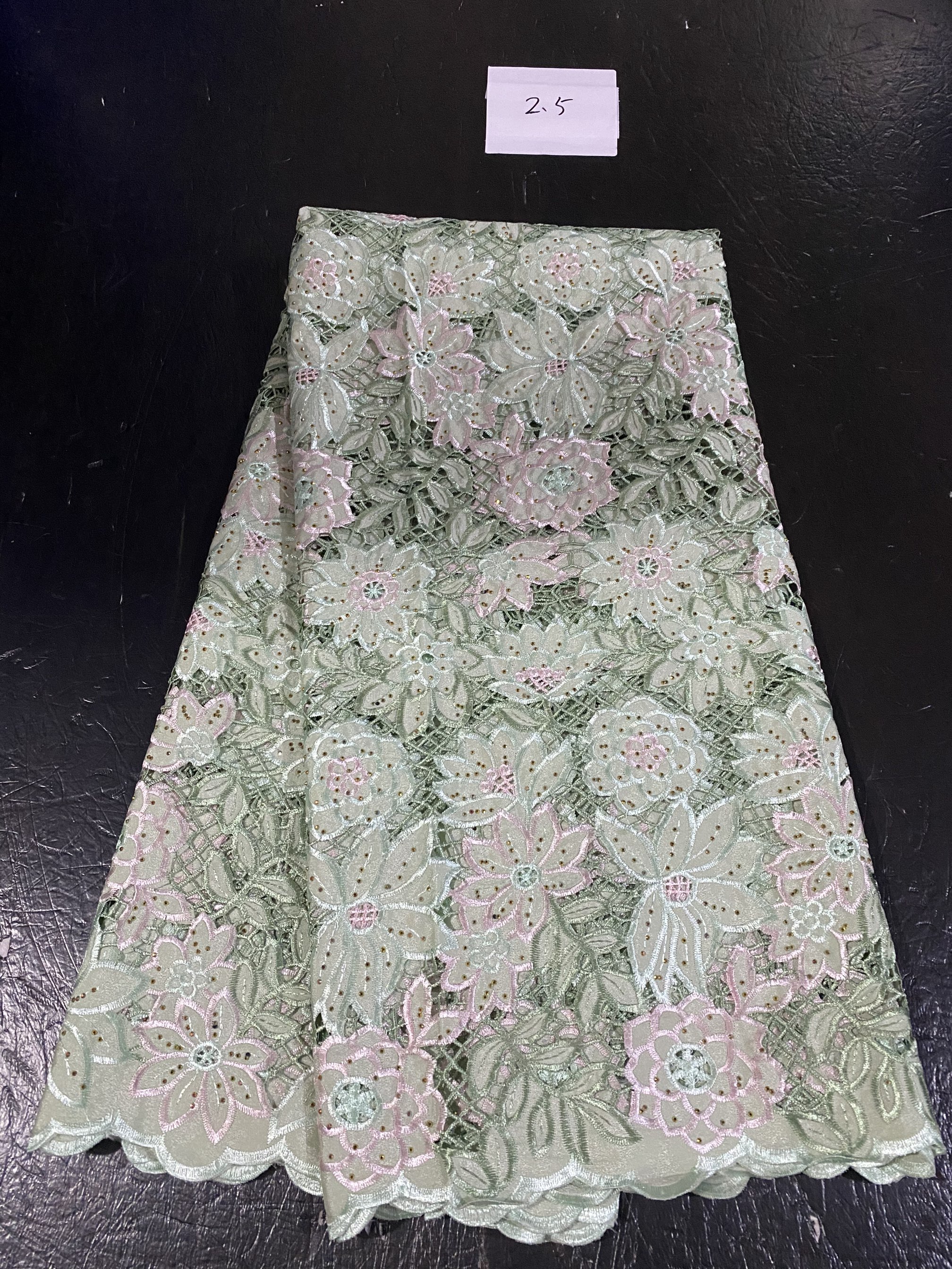 New Nigerian Tulle Lace Africa - مراجعة Glitter Tablecloth وسعره