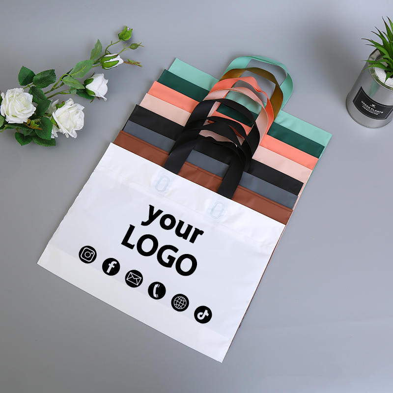 Customized Logo Frosted Shoppi - مراجعة Event Party Shop وسعره